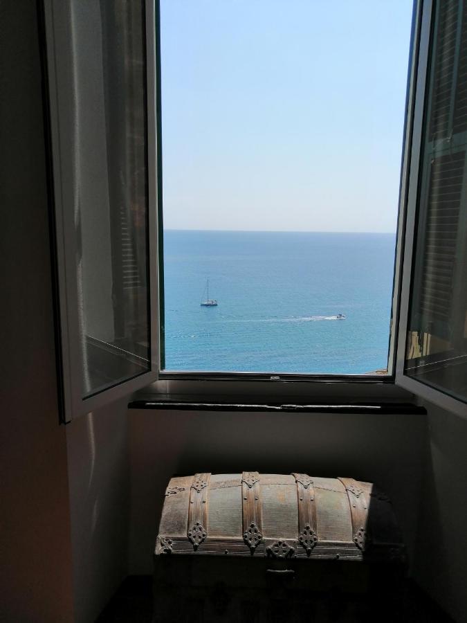 Appartamento Nel Borgo Con Splendida Vista Sul Mare Cervo Exterior foto